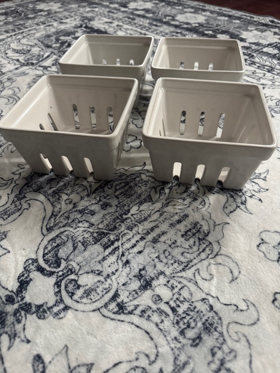 Other - Ceramic Square Berry Bowls - Set of 4, Light Gray